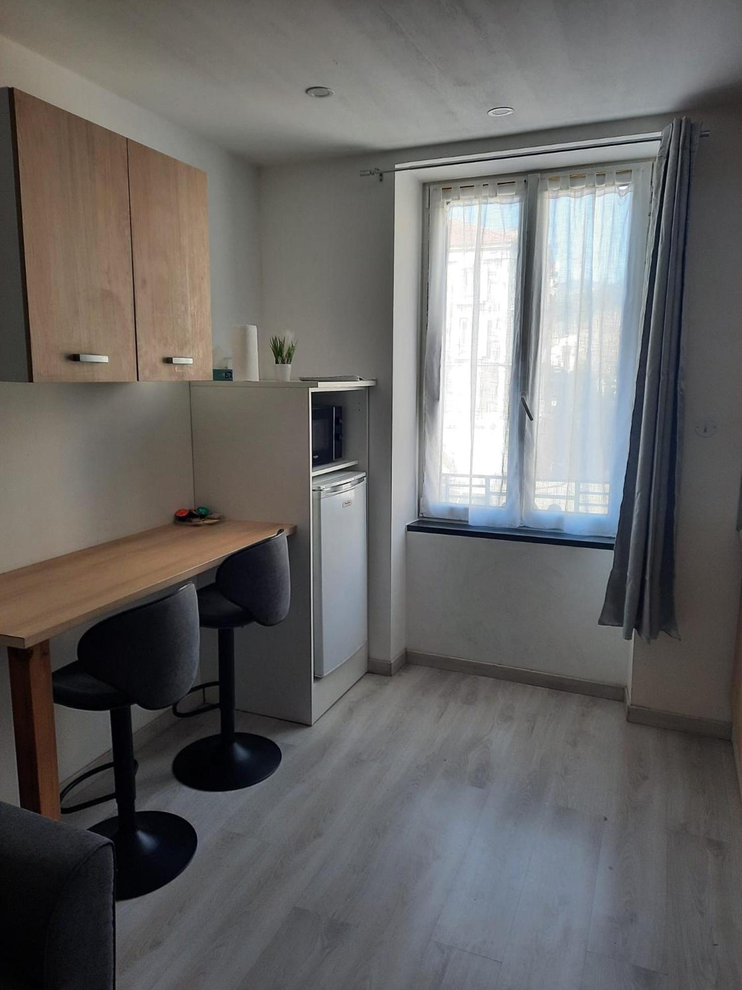 Appartement Equipe Saint-Julien-Molin-Molette エクステリア 写真
